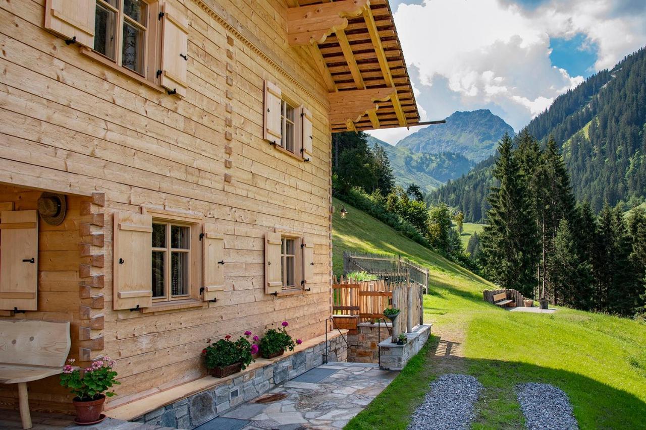 Chalet Berghaus Manuaf Villa Schruns ภายนอก รูปภาพ